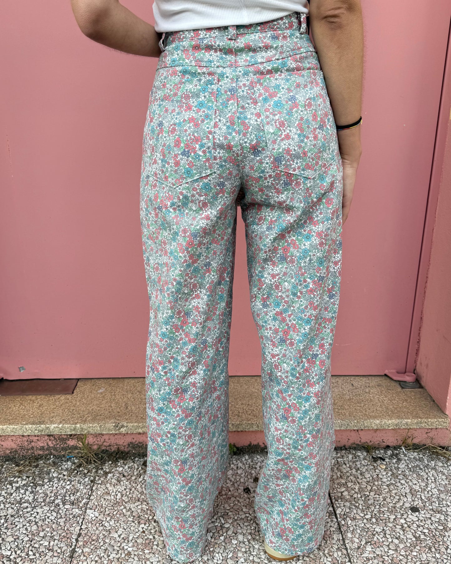 Flower Power - Wide Leg Jeans