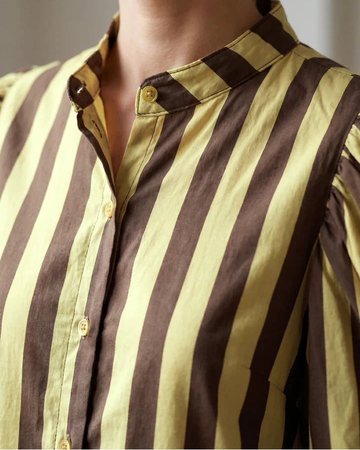 Camisa Sofia - Castanho e Amarelo -  Envio até 19/06