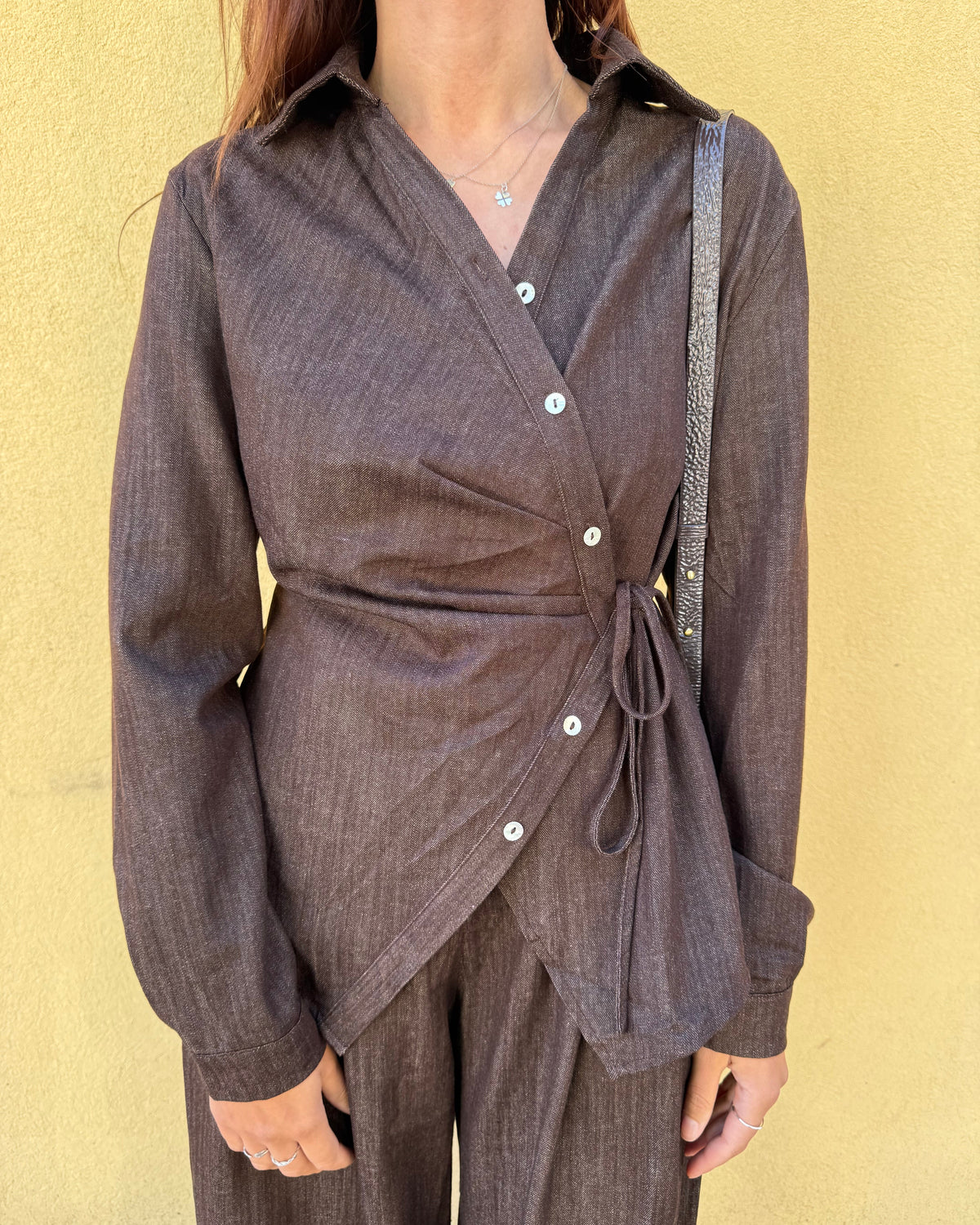 Conjunto Parisienne - Castanho