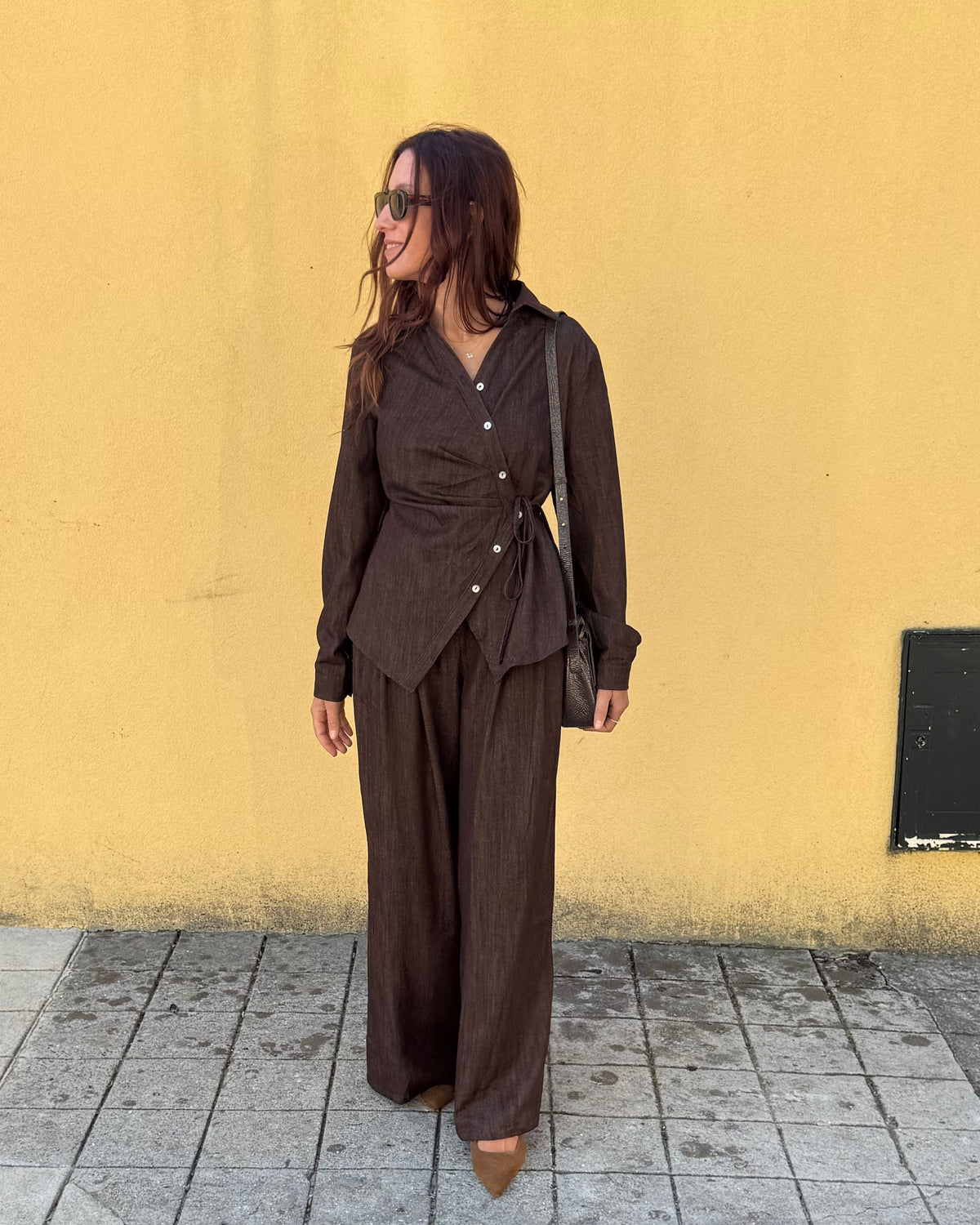 Conjunto Parisienne - Castanho