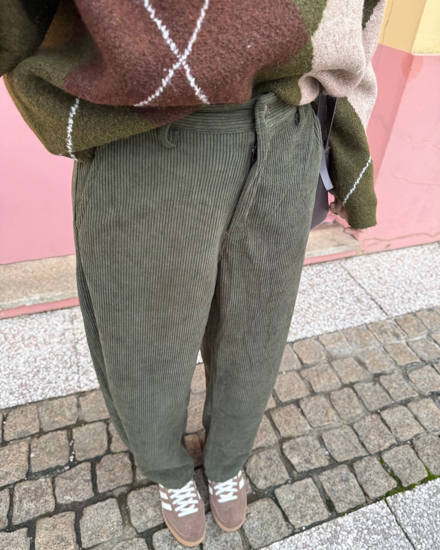 Calças Bombazina Cáqui