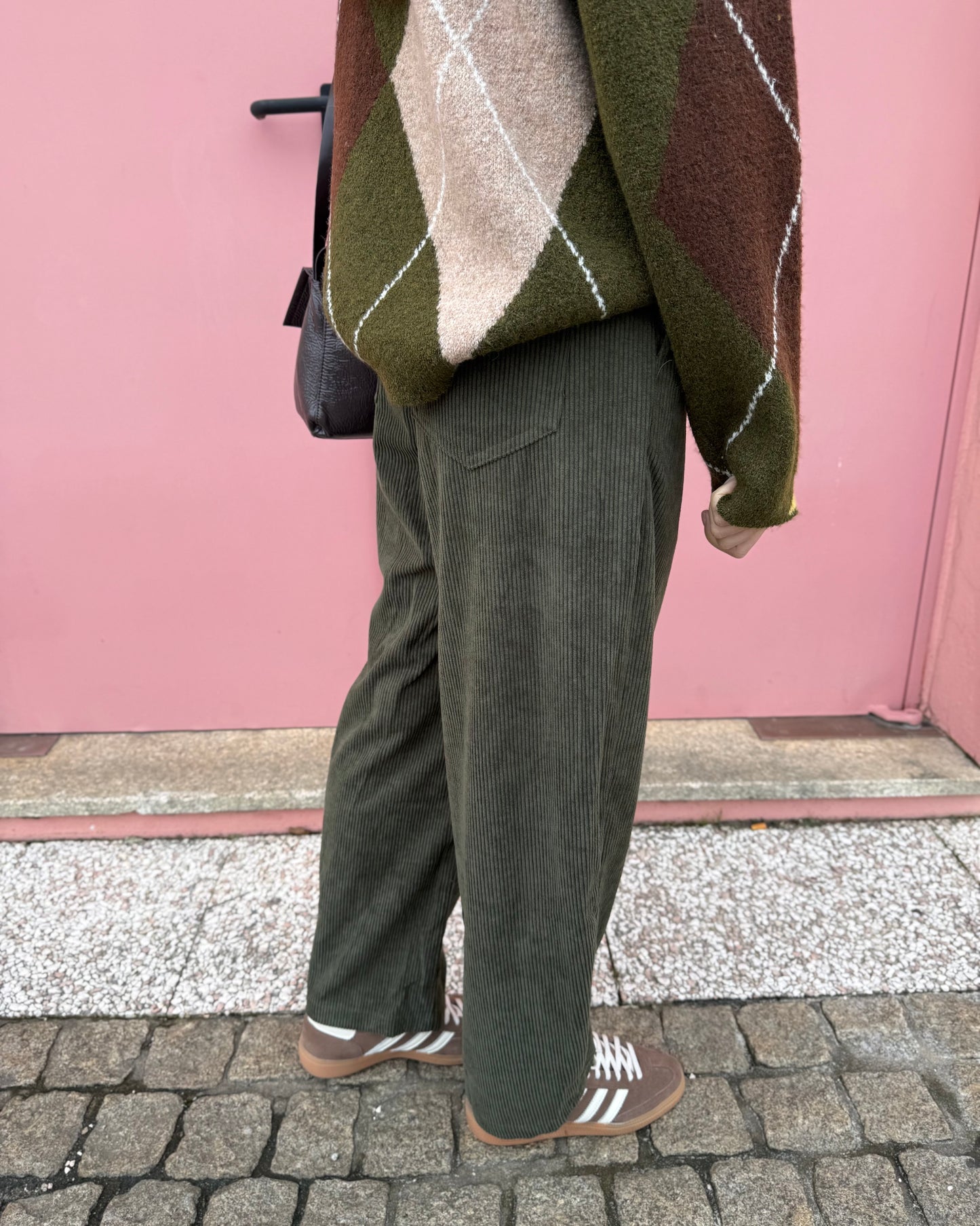 Calças Bombazina Cáqui