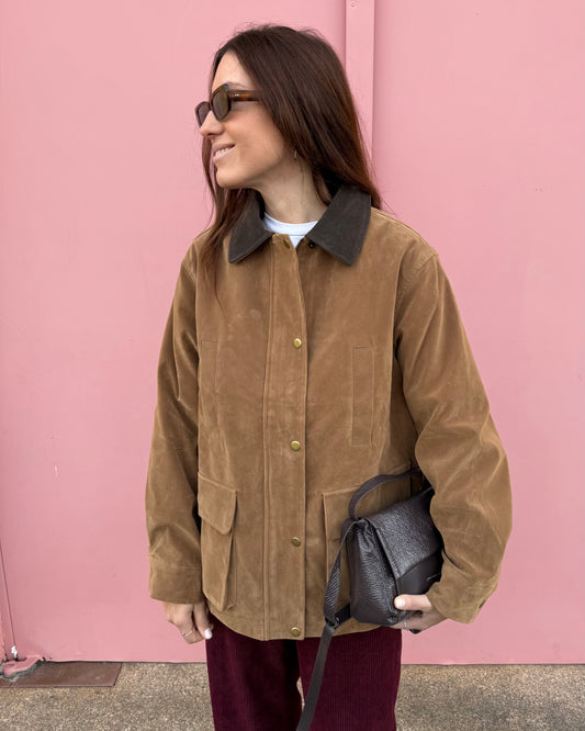 Casaco de Camurça Camel - Valentina - REPOSIÇÃO